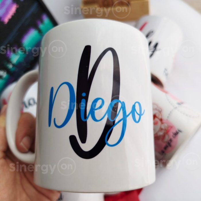 MUG NOMBRE PERSONALIZADO 4